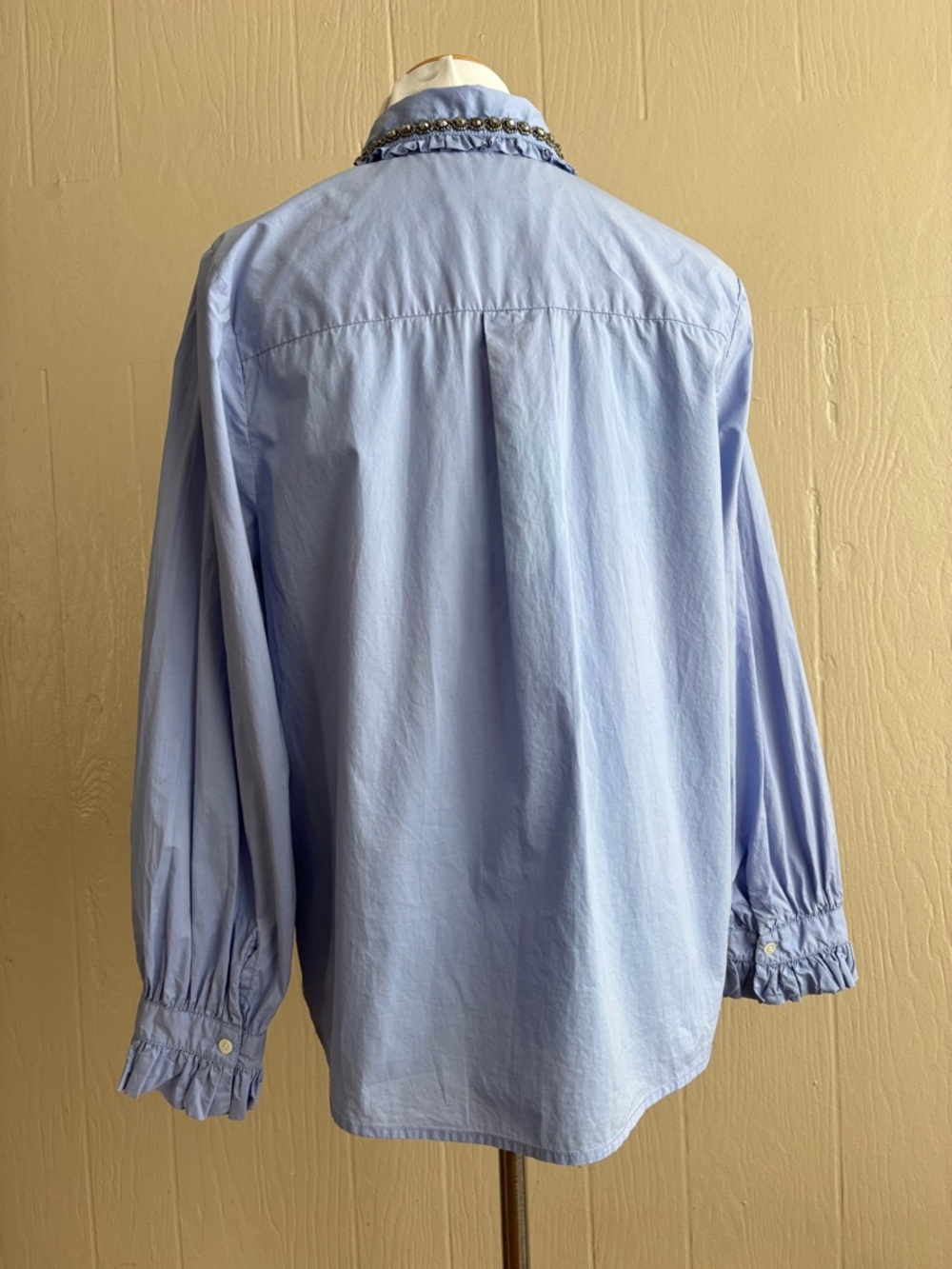 Essentiel Antwerp Glass Rhinestone Beaded Ruffle Collar Button Up Shirt - Picture 6 of 12